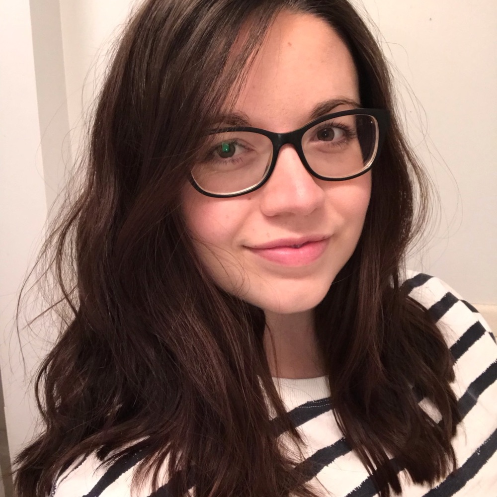 Meet your Posher, Elizabeth